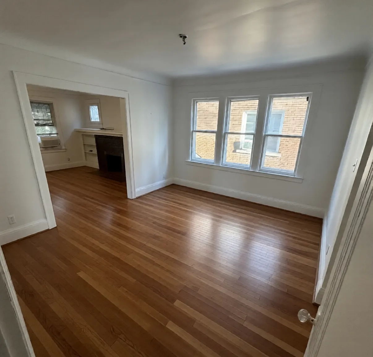 3 bed, 1400 sqft, $1,750 — Photo 3