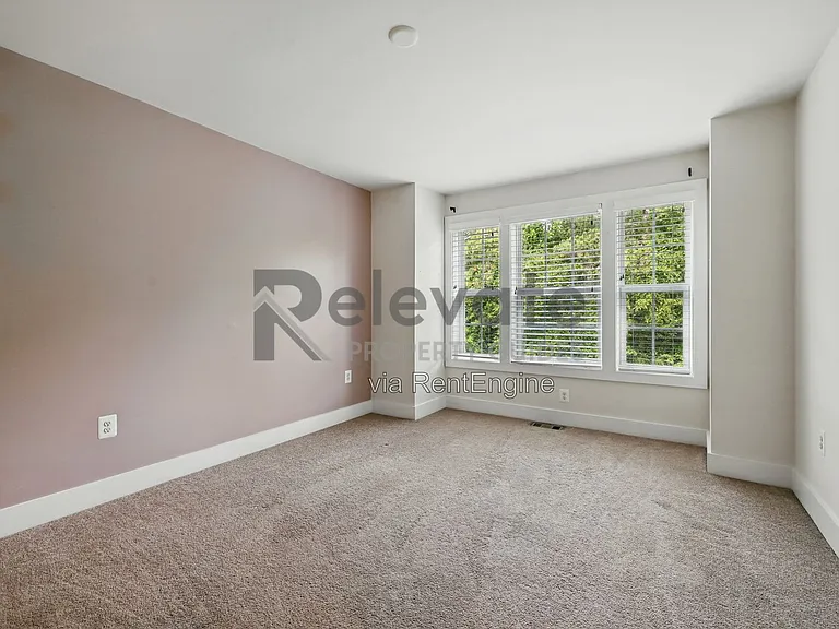 4227 Saunders Tavern Trl #B — Photo 28