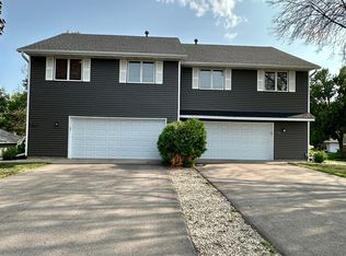 7507 Afton Rd, Woodbury, MN 55125