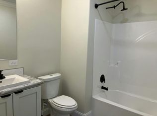 197 Hialeah Ln #1528, Grayslake, IL 60030