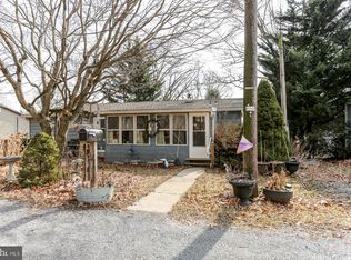 221 Apple Ridge Rd, Loysville, PA 17047