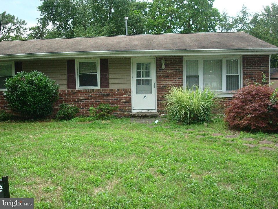 1st image of 16 Cherokee Dr
