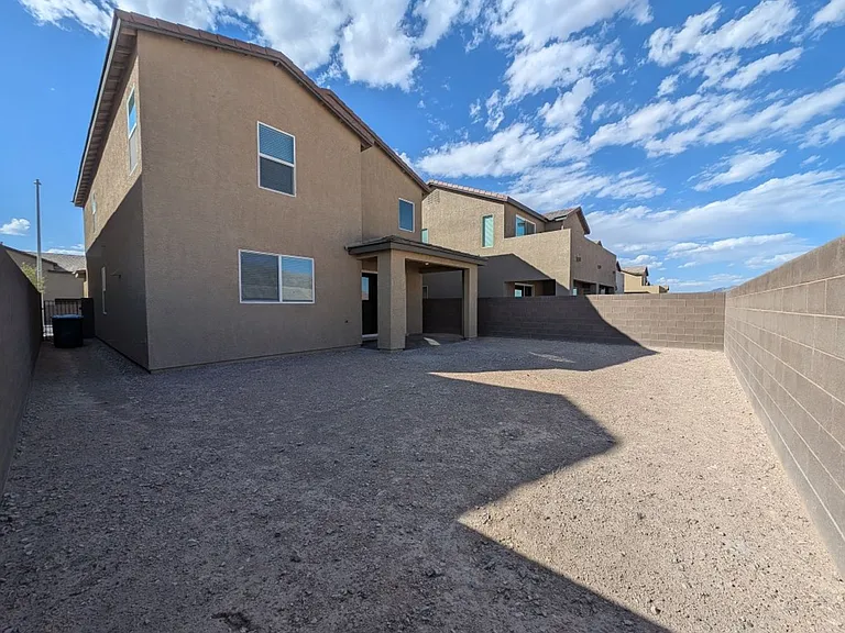 2932 Moulin Heights St — Photo 28
