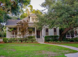 112 Coosaw Club Dr, Beaufort, SC 29907
