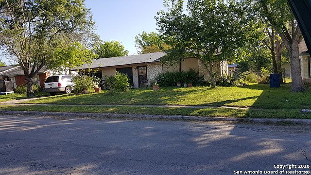 1st image of 4826 Castle Stream Dr