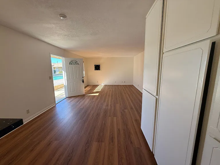 20788 Thunderbird Rd — Photo 12