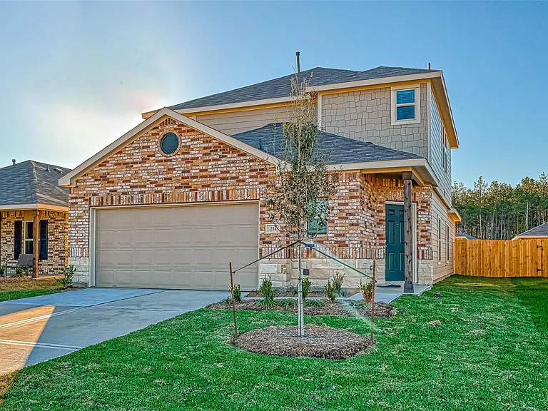 214 Cumberland Forest Dr — Photo 2