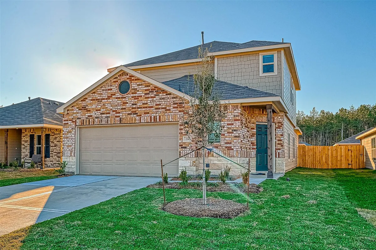 Building Photo - 214 Cumberland Forest Dr