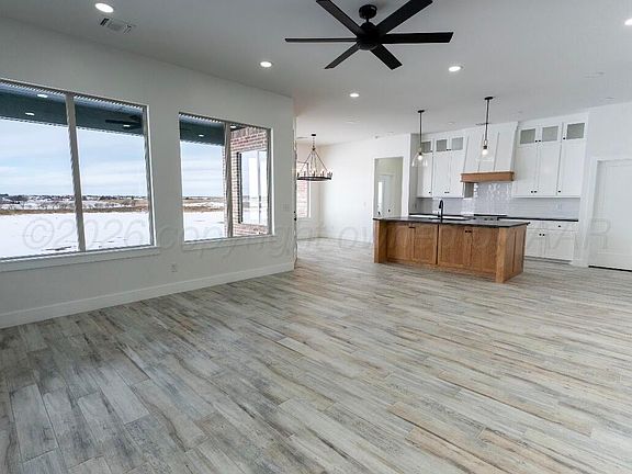 5th image of 26220 Newton Rd