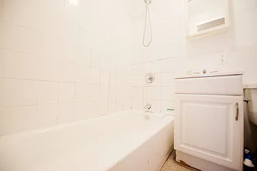 Rented by Nolita Group