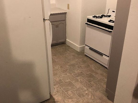 3rd image of 6518 S Victoria Ave
