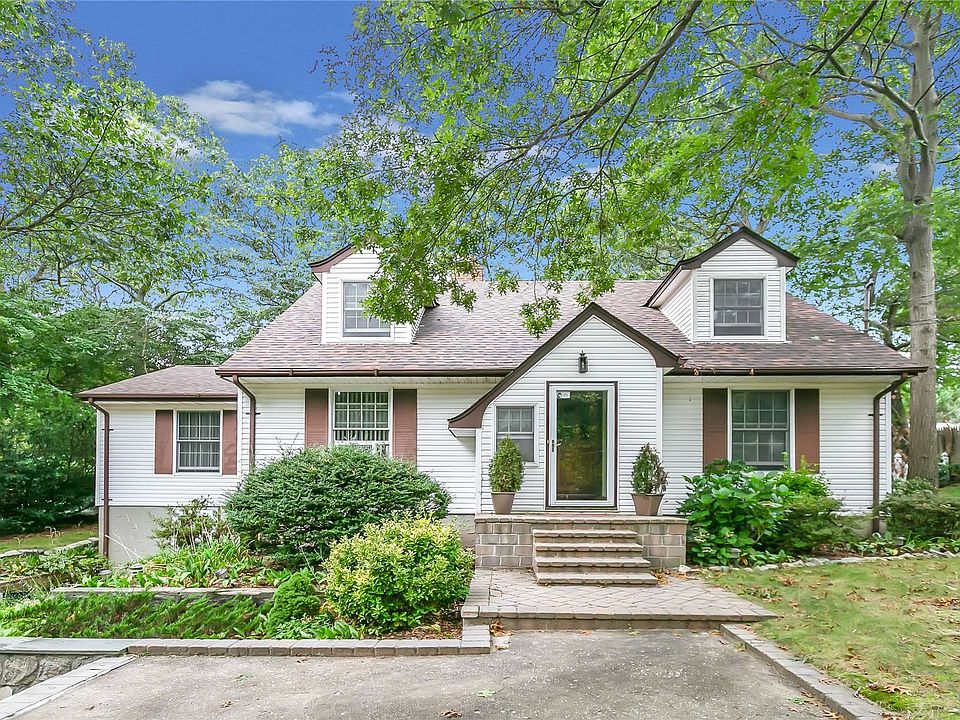 142 Berkshire Drive, Farmingville, NY 11738 Zillow