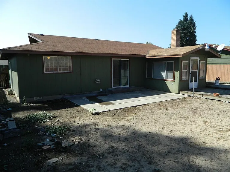 Merryman Dr — Photo 15