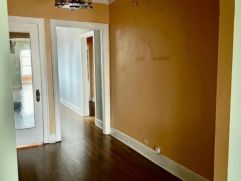 foyer/entrance