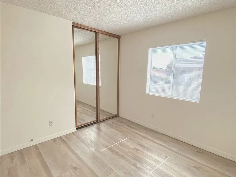 2117 Los Ranchitos Rd — Photo 32