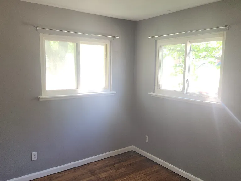 10501 Baron Dr — Photo 14