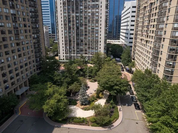 45 River Dr South image 40 of 49