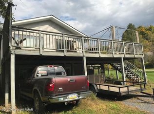 233 Shiffer Rd, Stroudsburg, PA 18360