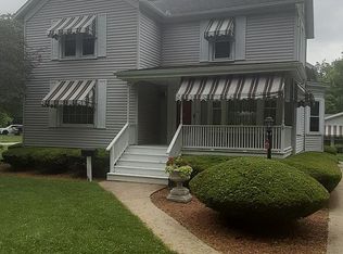 324 N Locust St, Momence, IL 60954