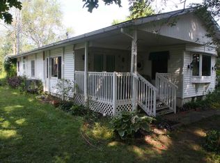 309 S 1st St, Albion, IN 46701