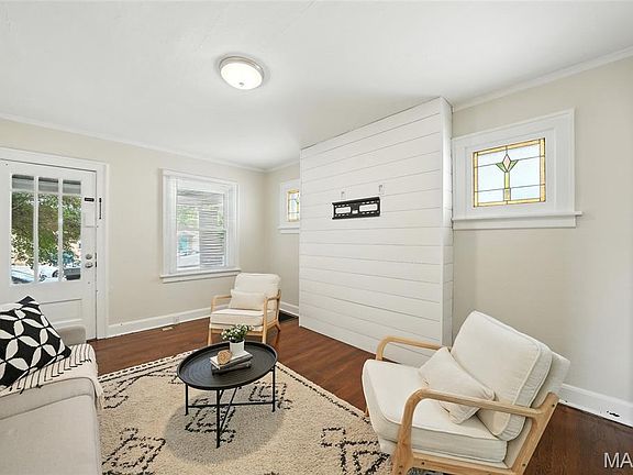 4th image of 1424 Louisville Ave