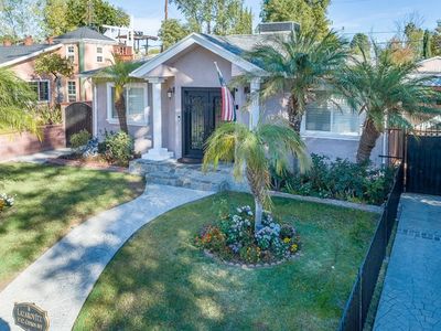 5742 Cedros Ave, Sherman Oaks, CA, 91411