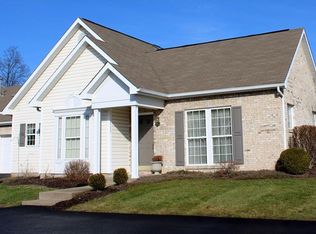 1703 Greystone Dr, Coraopolis, PA