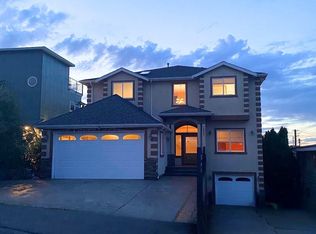 7908 S Lakeridge Dr, Seattle, WA 98178