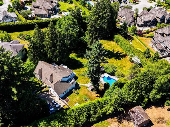 16233 30b Ave, Surrey, BC V3Z 0E3