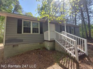 209 Greenbriar Rd, Greensboro, NC 27405