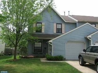 1006 Baywood Dr, Williamstown, NJ 08094