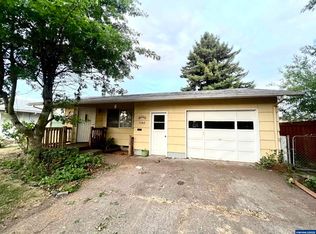 1140 Dellmoor Way, Woodburn, OR 97071