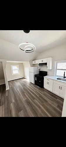21 Eckert Ave #2L Photo 1