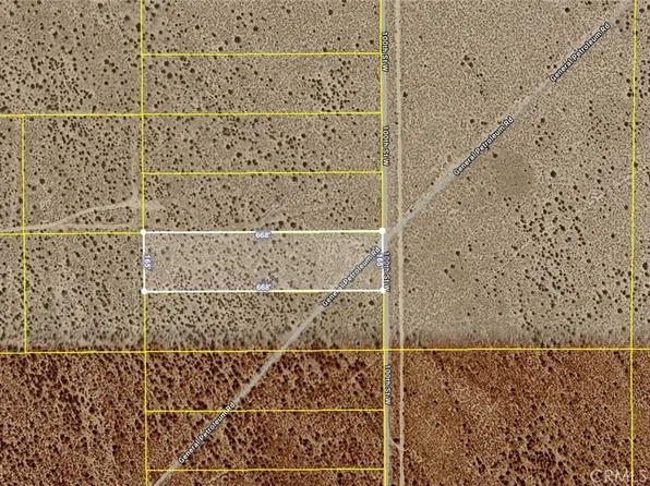 100 Saint W South Of Trotter Rd, Rosamond, CA 93560