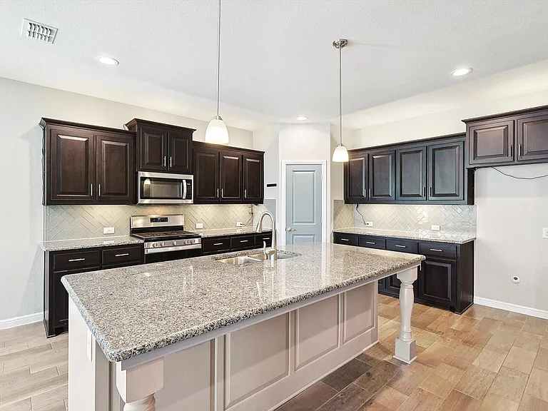 2108 Blackrail Ct — Photo 22