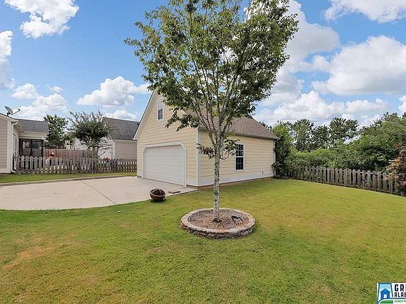 3rd image of 5315 Magnolia South Dr