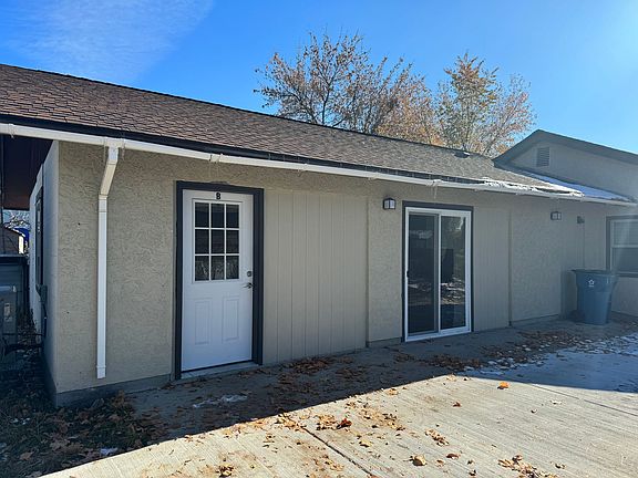 3rd image of 2236 Burlington Ave #B