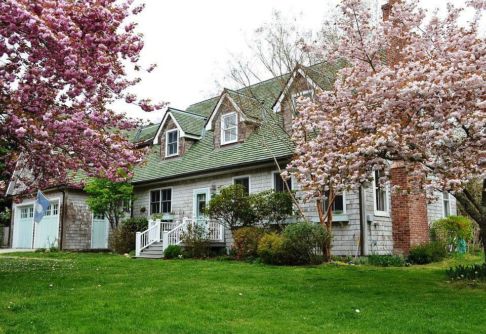 1st image of 38 Cedar Point Ln