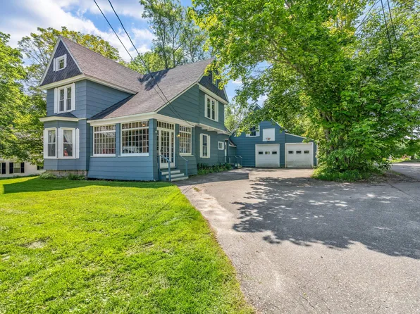 211 Main Street, Warren, ME 04864