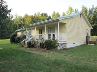 1045 Mitchell Rd, Commerce, GA 30529