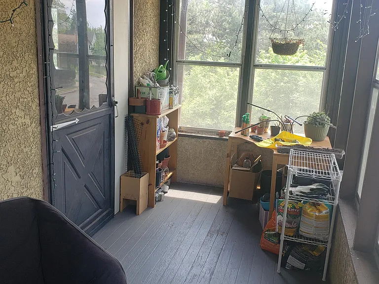 653 Erie St SE #1 — Photo 1