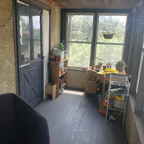653 Erie St SE #1 Photo 1