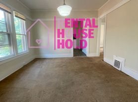 5065-5067 Linsdale St.