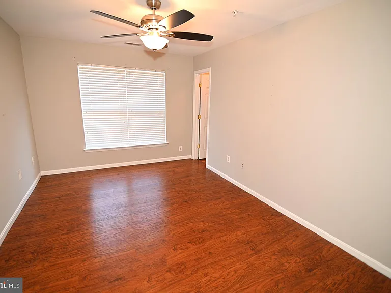 4502 Rockdale Ln — Photo 42