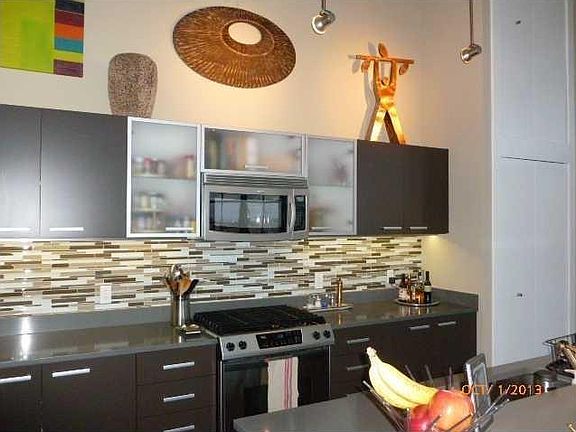 4th image of 410 1st Ave APT 703