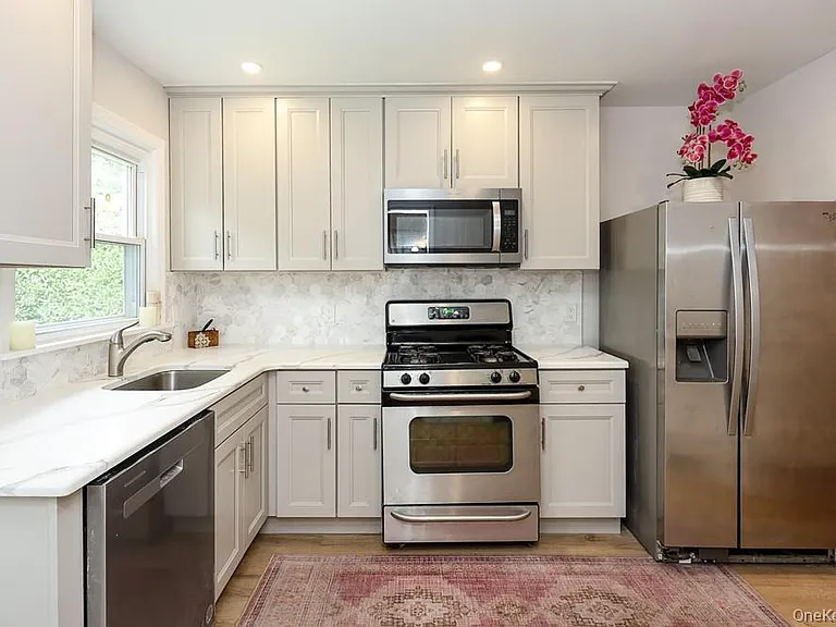 242 Clinton Rd — Photo 14