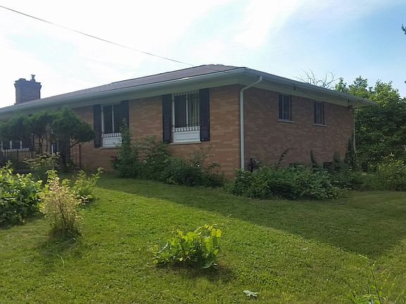 2nd image of 1255 Lathers Ave