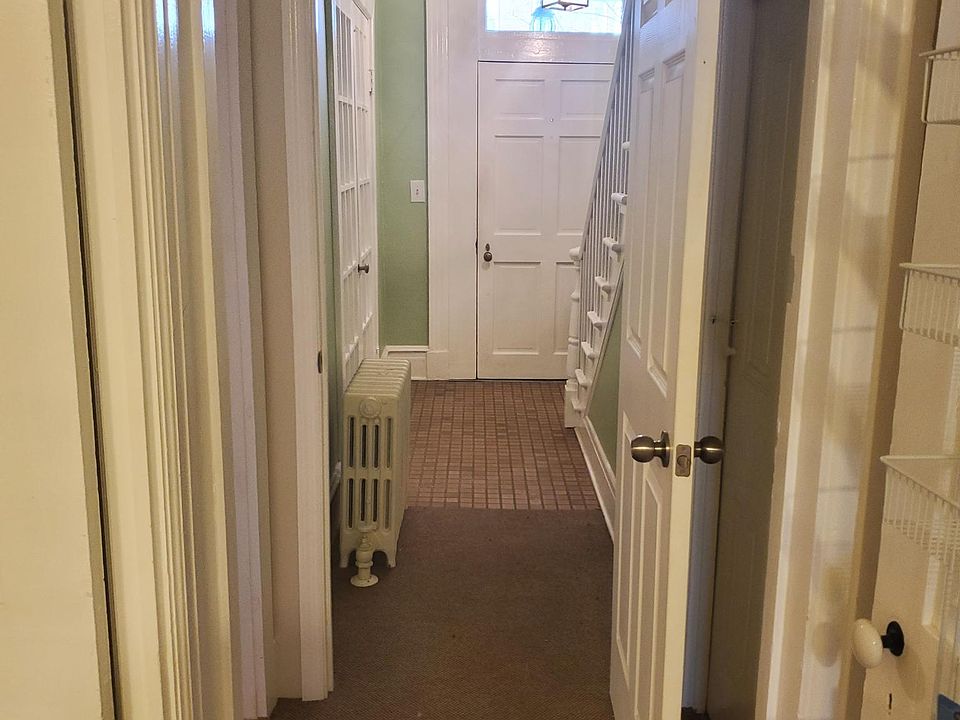 Entry way