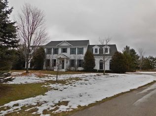 7216 Rolling Meadow Trl, Harbor Springs, MI 49740