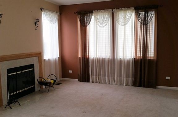 3rd image of 3016 W Gloria Ln